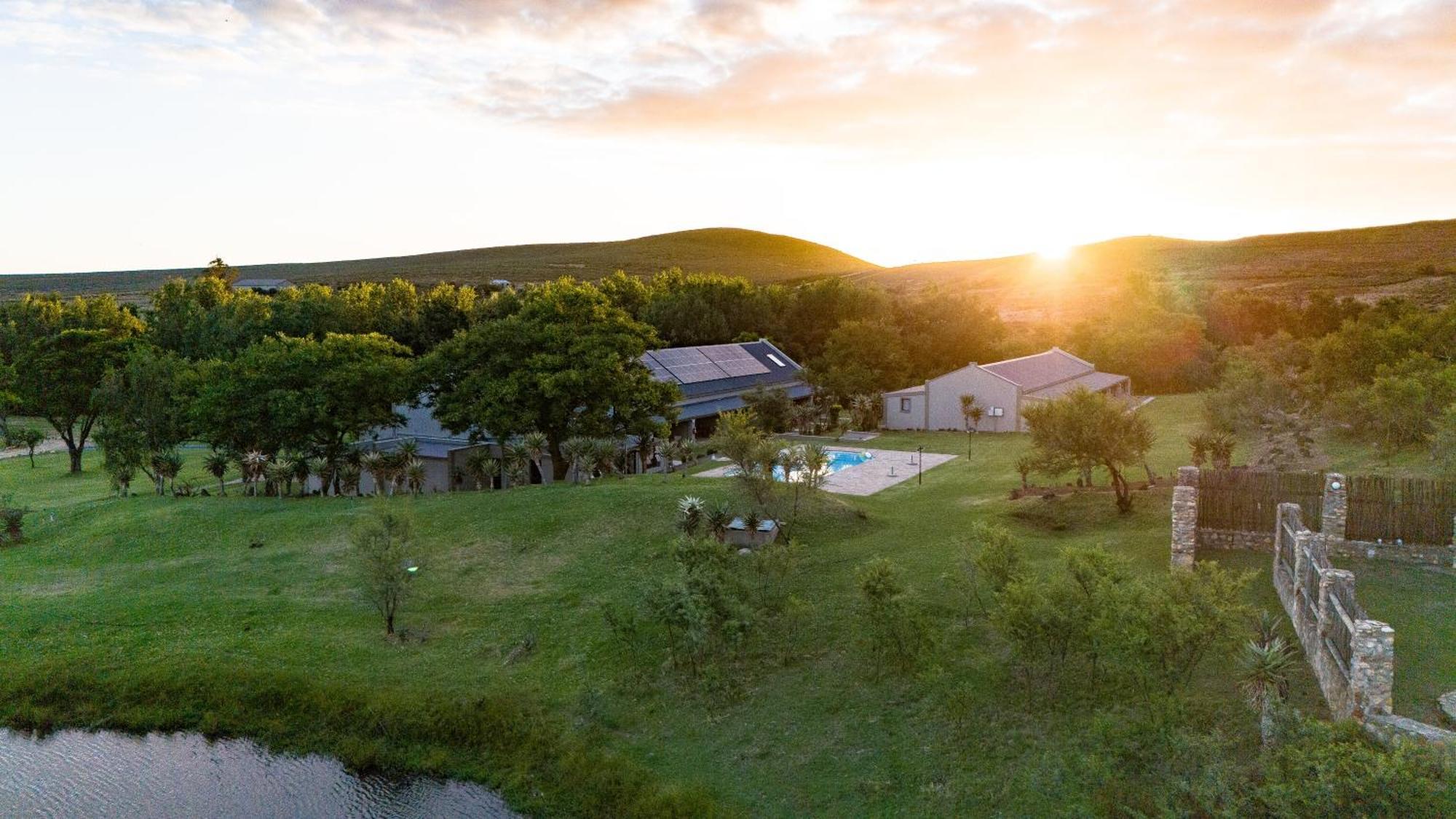 Swartberg Private Game Lodge Oudtshoorn Exteriör bild